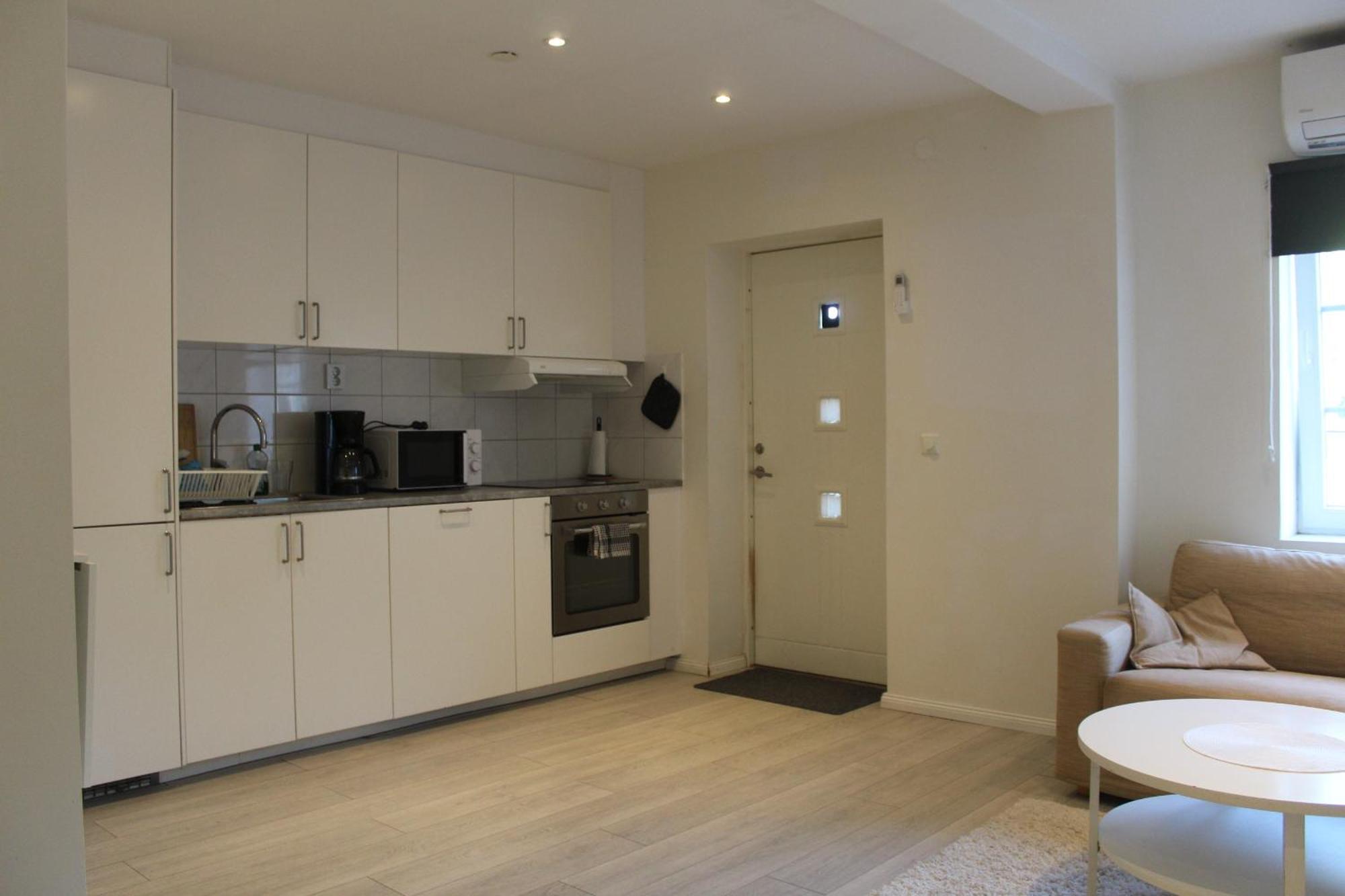 Cozy City Stay Steps From The Beach & Transit Abbekås Eksteriør bilde